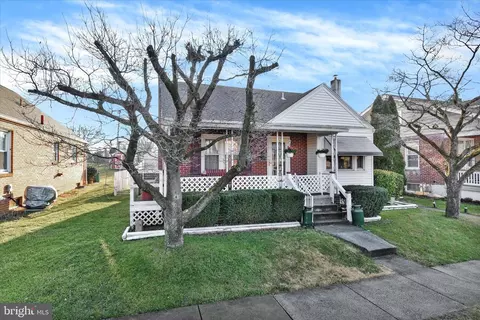 1406 Fayette Ave, Reading, PA 19607 photo 3