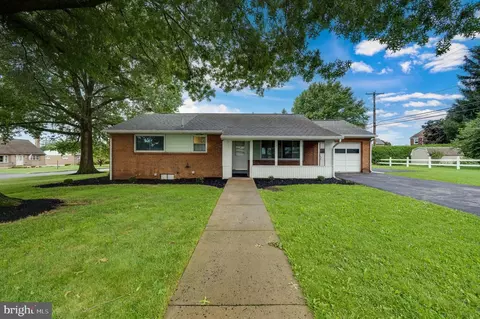 901 Laurelee Ave, Reading, PA 19605