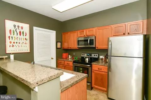 607 Christopher Dr, Reading, PA 19610 photo 4