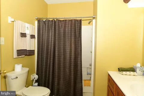 607 Christopher Dr, Reading, PA 19610 photo 15