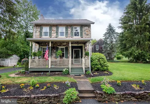 13 Sycamore Rd, Barto, PA 19504