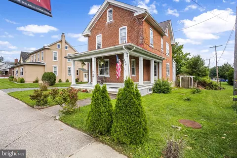504 Main St, Bally, PA 19503