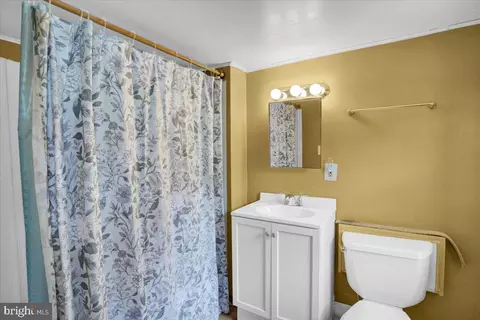 447 Parkview Rd, Reading, PA 19606 photo 12