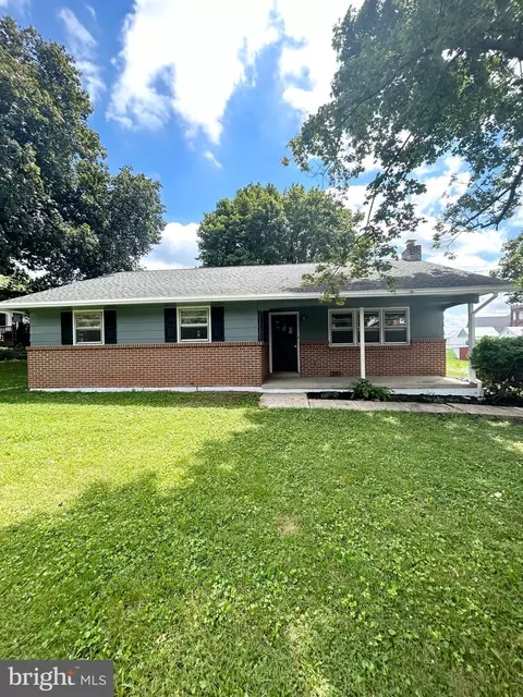 13 Water St, Oley, PA 19547 photo 2