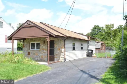 219 Midland Ave, Reading, PA 19606