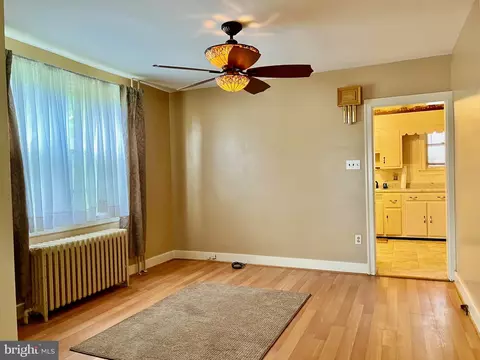 990 Upland Ave, Reading, PA 19607 photo 6