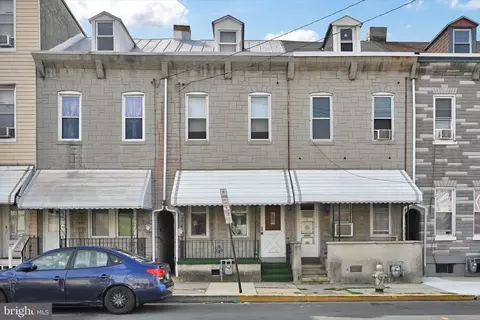 866 N 8th St, Reading, PA 19604