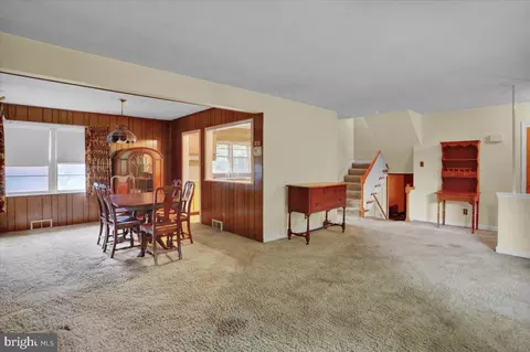 2307 Gring Dr, Reading, PA 19609 photo 9