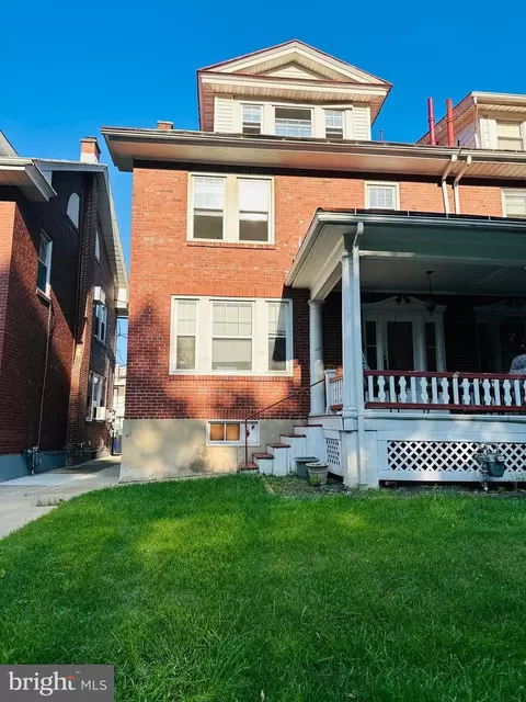 1215 N 5th St, Reading, PA 19601