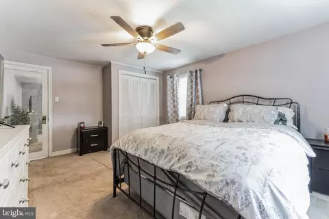 532 Meade Tc, Reading, PA 19607 photo 15