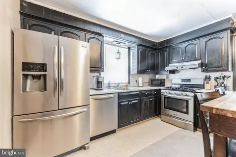 532 Meade Tc, Reading, PA 19607 photo 11