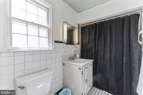 532 Meade Tc, Reading, PA 19607 photo 16