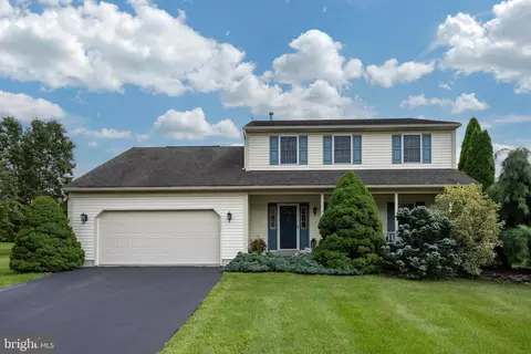 230 Loyalsock Dr, Douglassville, PA 19518