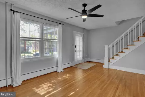 314 Sunset, West Reading, PA 19611 photo 4