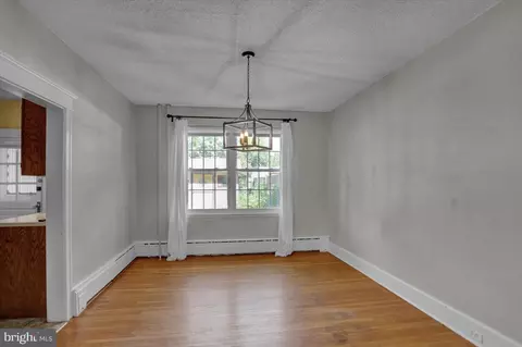 314 Sunset, West Reading, PA 19611 photo 9