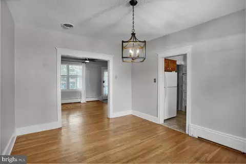 314 Sunset, West Reading, PA 19611 photo 10