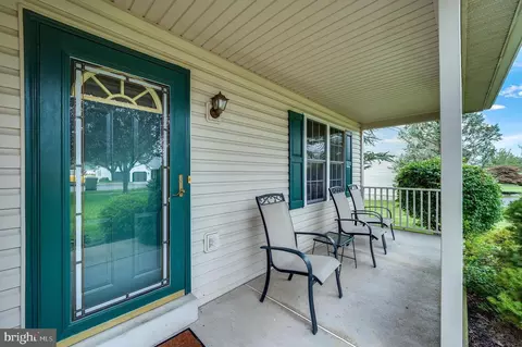 4560 Hillside Rd, Reading, PA 19606 photo 2