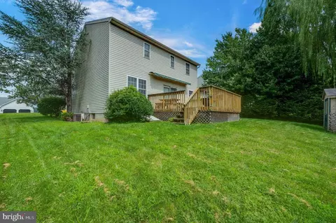 4560 Hillside Rd, Reading, PA 19606 photo 38