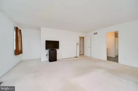 4560 Hillside Rd, Reading, PA 19606 photo 24