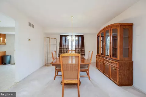 4560 Hillside Rd, Reading, PA 19606 photo 8