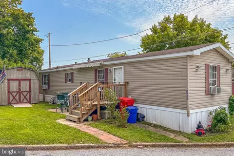 123 Dennis Ave, Birdsboro, PA 19508