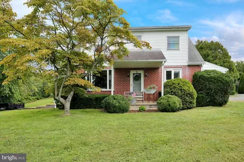 181 Greshville Rd, Boyertown, PA 19512