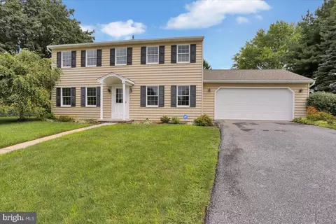 2101 Rosewood Ct, Reading, PA 19610