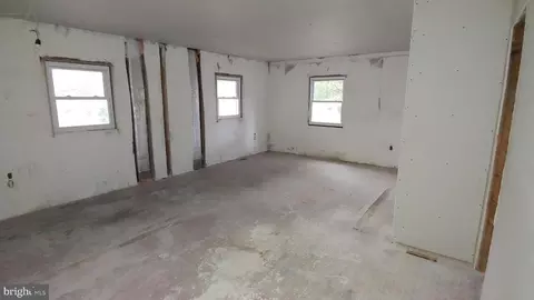 501 Governor Dr, Reading, PA 19607 photo 5
