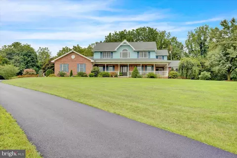 546 Grange Rd, Bernville, PA 19506