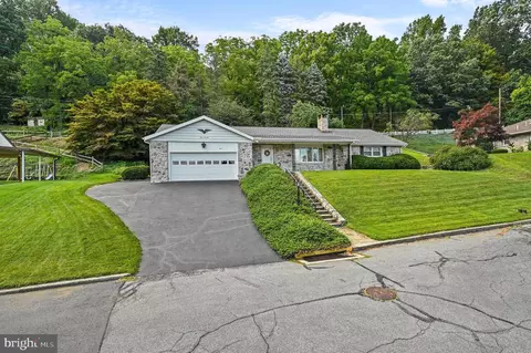 400 Hill Ave, Reading, PA 19606