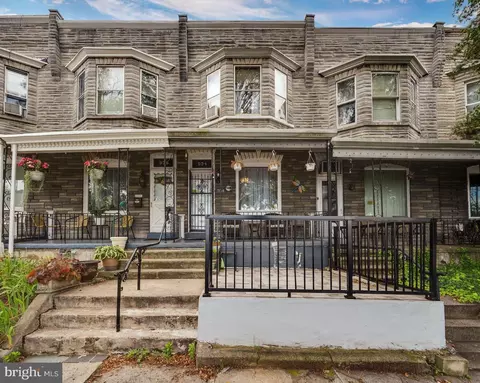 934 Spring St, Reading, PA 19604