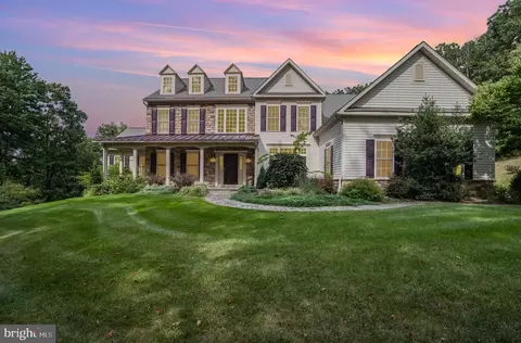 355 Quaker Hill Rd, Morgantown, PA 19543