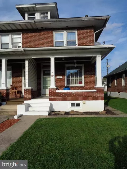 519 Muhlenberg St, Reading, PA 19605