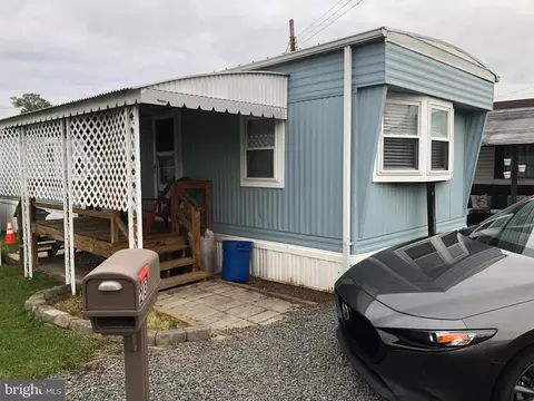 213 Bordic Rd, Reading, PA 19606