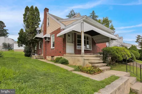 1319 Columbia Ave, Reading, PA 19607 photo 2