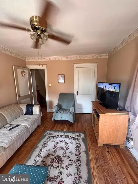 737 Philadelphia Ave, Reading, PA 19607 photo 12