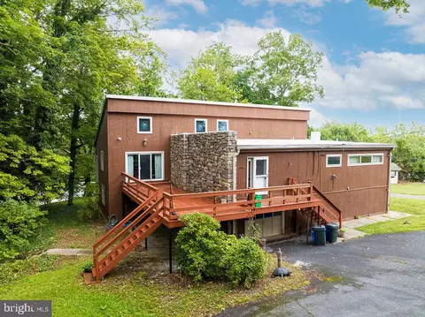 4564 Penn Ave, Reading, PA 19608