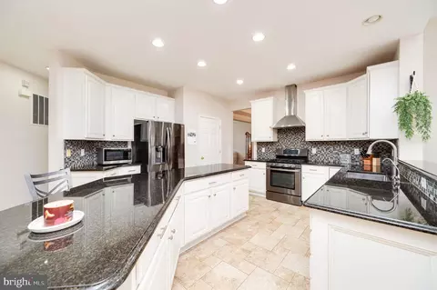 6 Brookfield Ave, Reading, PA 19608 photo 23