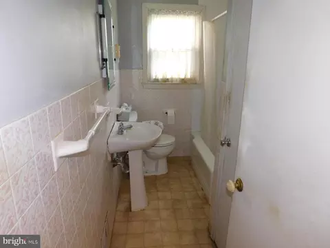 3 Eagle Ln, Reading, PA 19606 photo 9