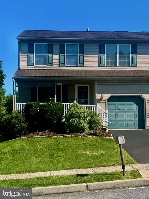 617 Frederick St, Reading, PA 19608
