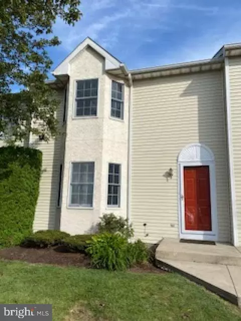 142 Cranberry Rdg, Reading, PA 19606