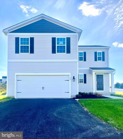 16 Skytop Ct, Bernville, PA 19506