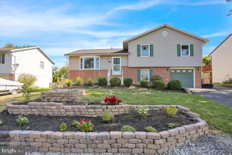 337 Sooner Ln, Blandon, PA 19510