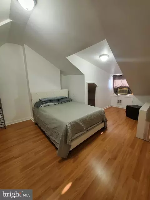 818 Thorn St, Reading, PA 19601 photo 13
