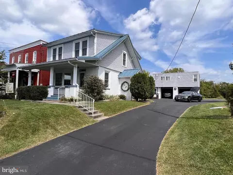 425 Main St, Hamburg, PA 19526