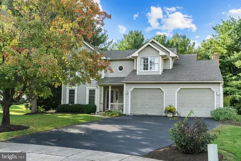 105 Delta Ct, Wernersville, PA 19565