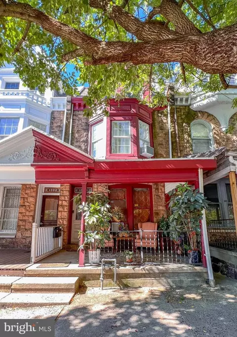 1390 Perkiomen Ave, Reading, PA 19602