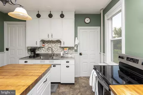 12 Hunter Forge Rd, Barto, PA 19504 photo 13