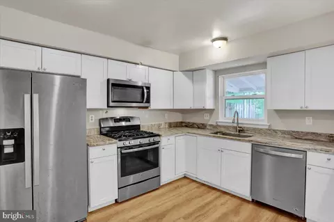 922 Summit Chase Dr, Reading, PA 19611 photo 5