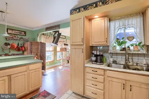 717 Loblolly Ln, Reading, PA 19607 photo 12